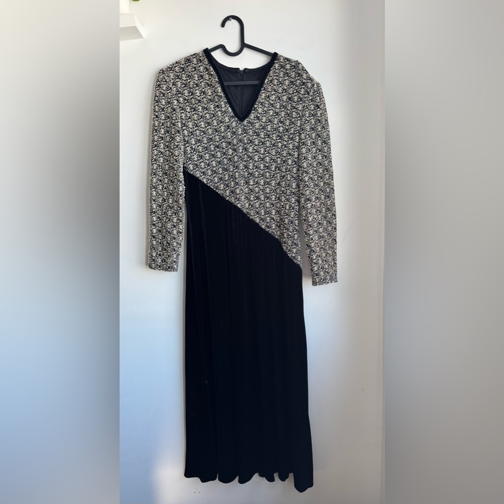 Joseph Ribkoff Black and Gold Formal Velvet Dress